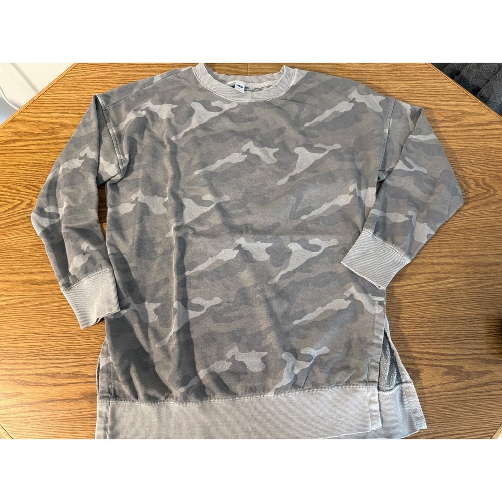 Old Navy Womens Grey Camo Long Sleeve Crewneck Sweatshirt Side Slits Size S